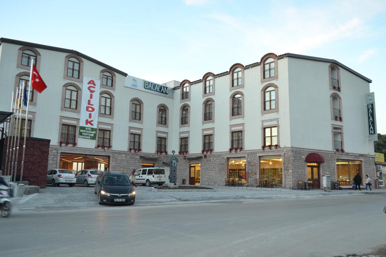 Bacacan Otel ไอวาลิค ภายนอก รูปภาพ
